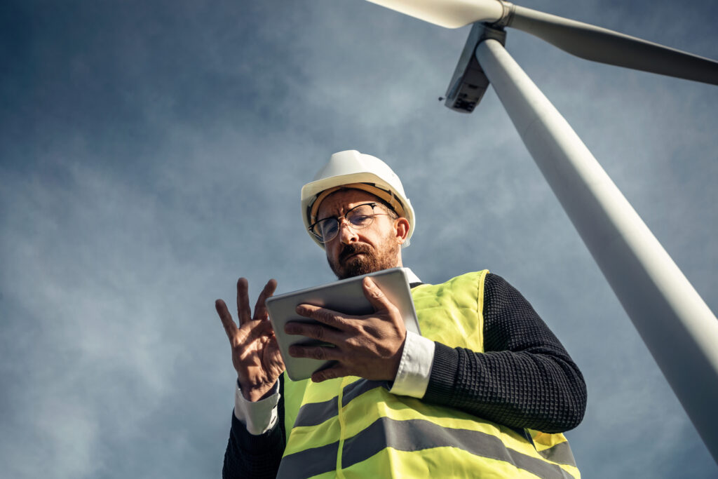 Revolutionizing Global Operations with IoT Connectivity